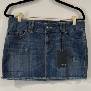 a.n.a Distressed Blue Mini Skirt med wash size 10